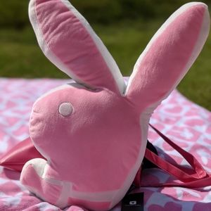 ((SOLD)) Playboy light pink bunny pillow 🐰